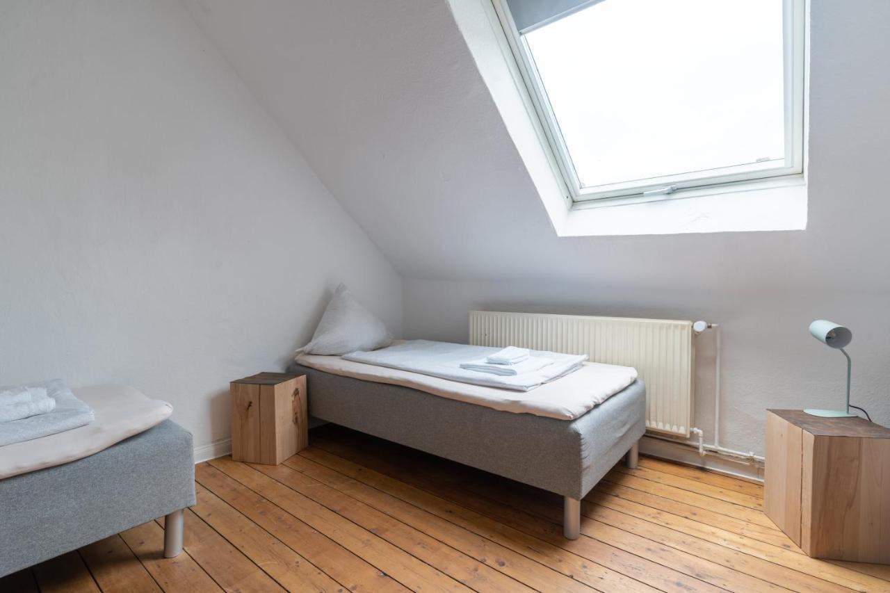 Stadtwohnungen Linden - Ferienwohnung Im Dachgeschoss Hannover Ngoại thất bức ảnh